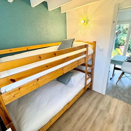 Maisonnette De Charme Bord De Mer Piscine Guidel Exterior foto