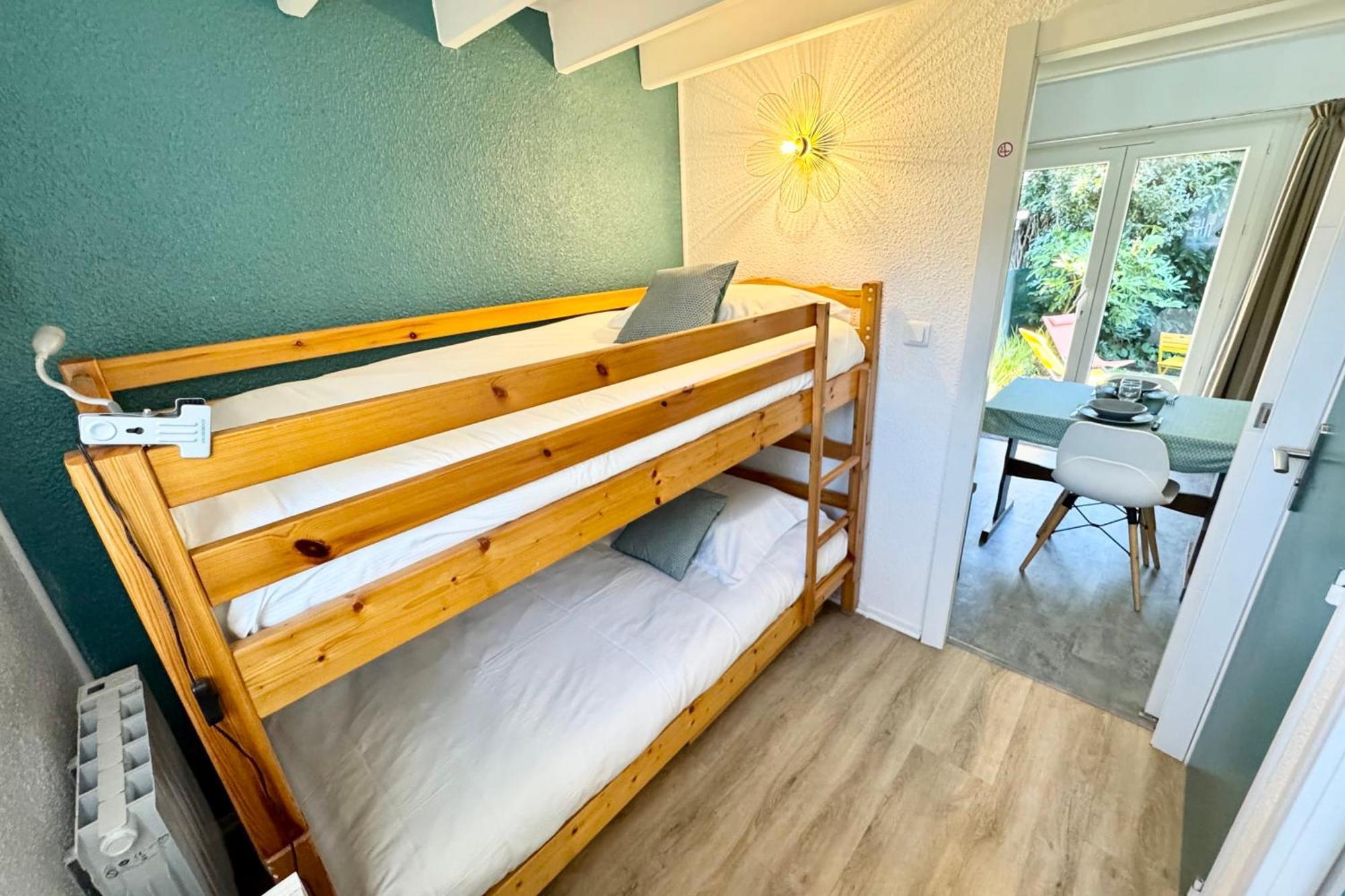 Maisonnette De Charme Bord De Mer Piscine Guidel Exterior foto